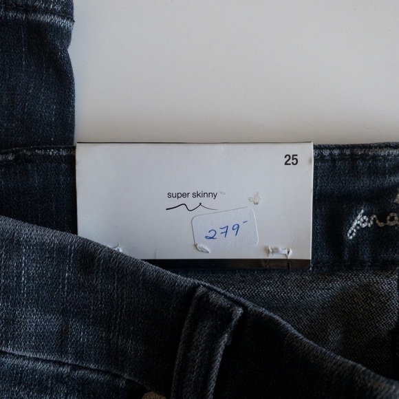 7 For All Mankind Black Silver Studded Skinny Jeans Womens Size 25 - Picture 12 of 12